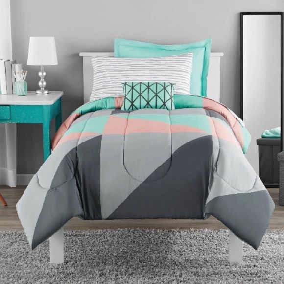Mainstays Gray and Teal Geometric 6 Piece Bed in Bag with sheets, Twin/Twin XL - Picture 2 of 3